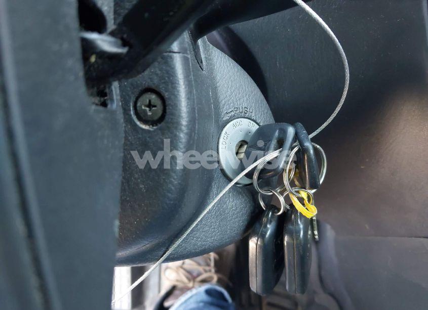 Photo 11 of 2004 Pontiac Vibe (VIN 5Y2SL62814Z428263)