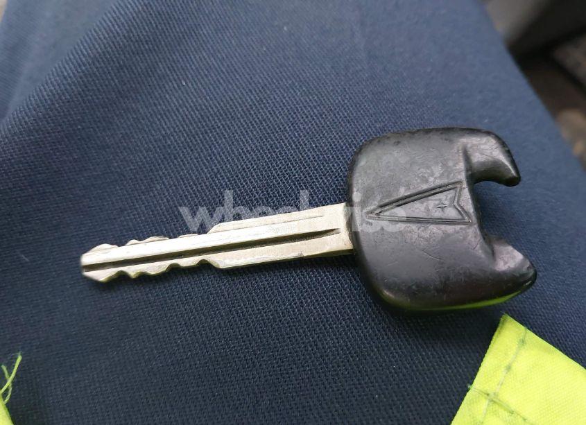 Photo 11 of 2004 Pontiac Vibe (VIN 5Y2SL62824Z461319)