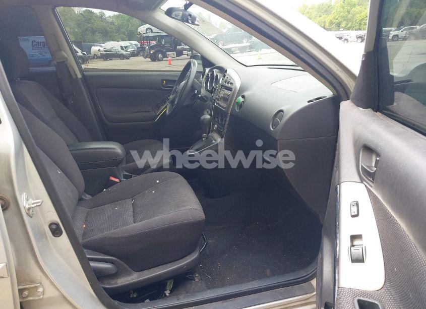 Photo 5 of 2003 Pontiac Vibe N/A (VIN 5Y2SL62833Z455737)