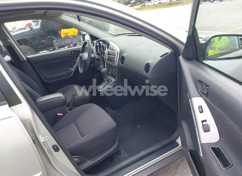 Photo 5 of 2003 Pontiac Vibe (VIN 5Y2SL62843Z404084)