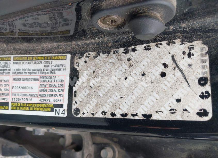 Photo 9 of 2004 Pontiac Vibe (VIN 5Y2SL62844Z450094)