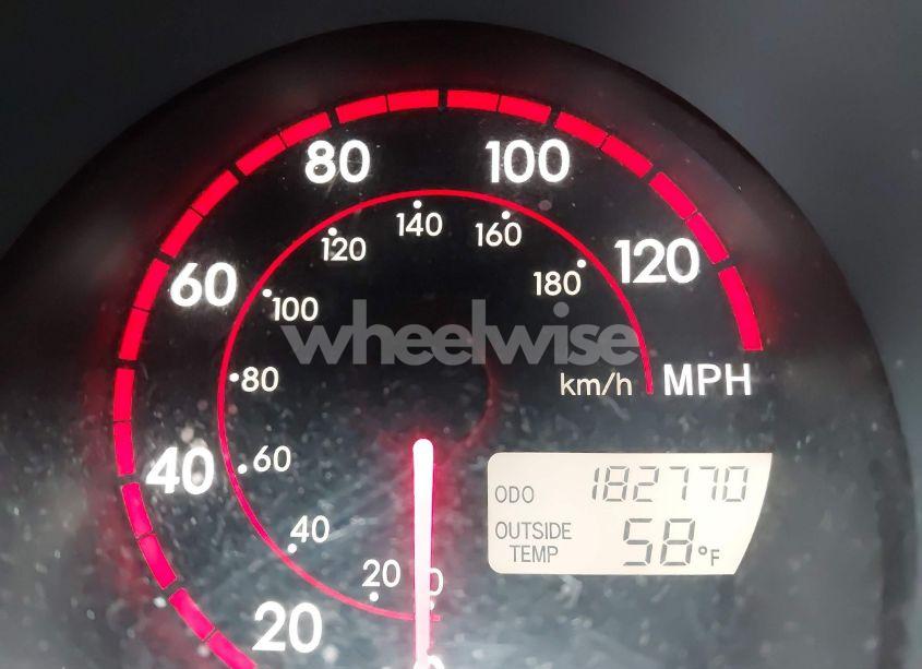 Photo 12 of 2004 Pontiac Vibe N/A (VIN 5Y2SL62854Z428587)