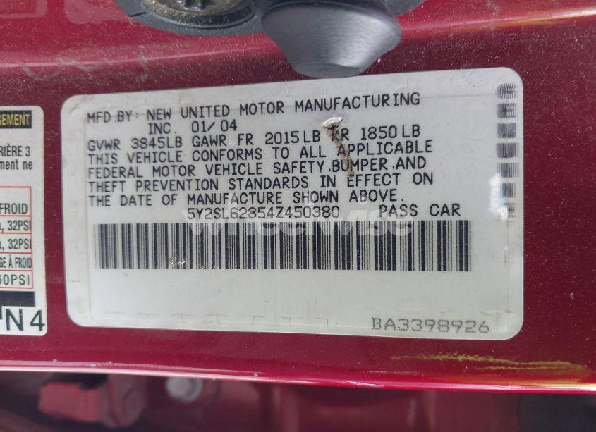 Photo 9 of 2004 Pontiac Vibe N/A (VIN 5Y2SL62854Z450380)