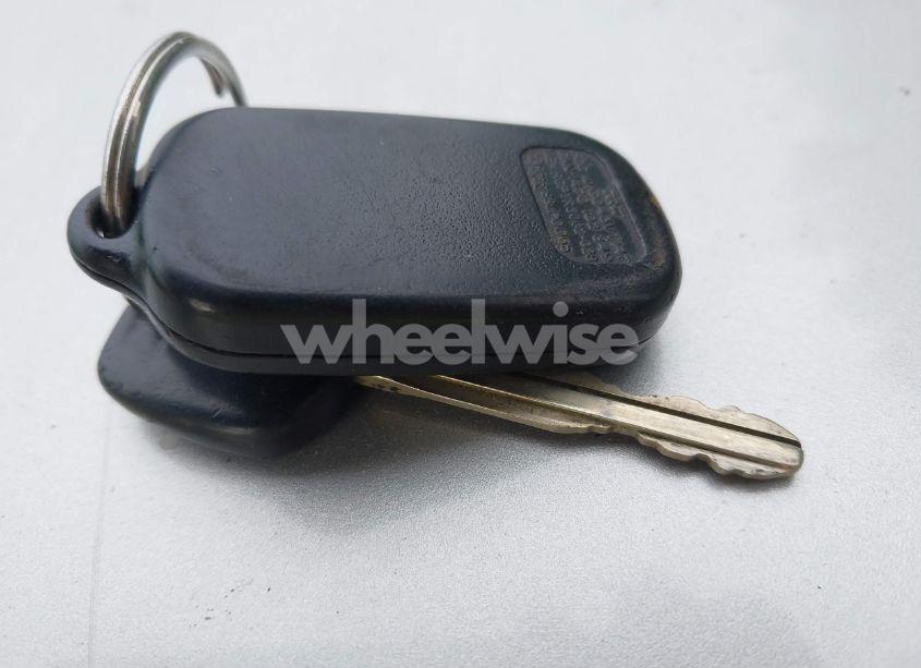 Photo 11 of 2004 Pontiac Vibe N/A (VIN 5Y2SL62864Z400961)