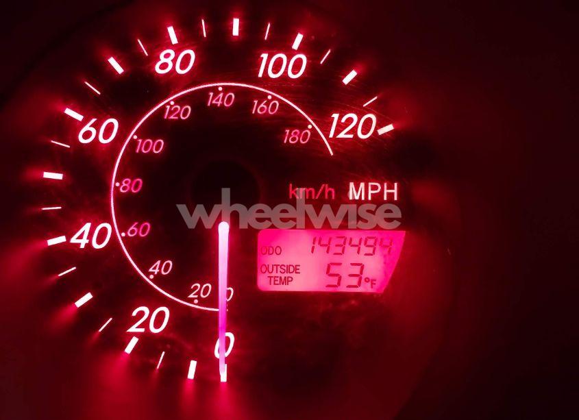 Photo 15 of 2003 Pontiac Vibe N/A (VIN 5Y2SL628X3Z437669)