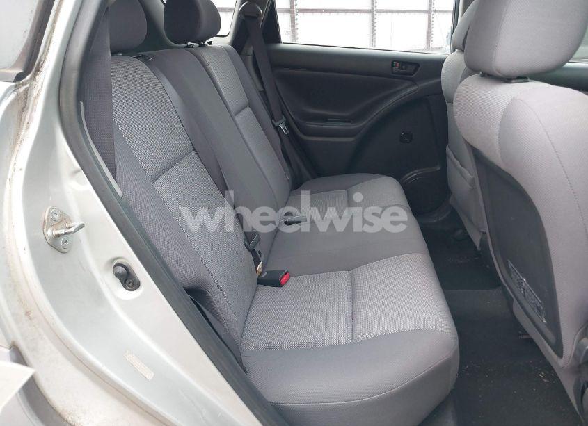 Photo 8 of 2003 Pontiac Vibe (VIN 5Y2SL628X3Z445299)