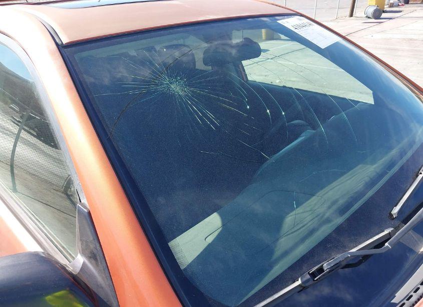 Photo 17 of 2004 Pontiac Vibe (VIN 5Y2SL628X4Z403099)