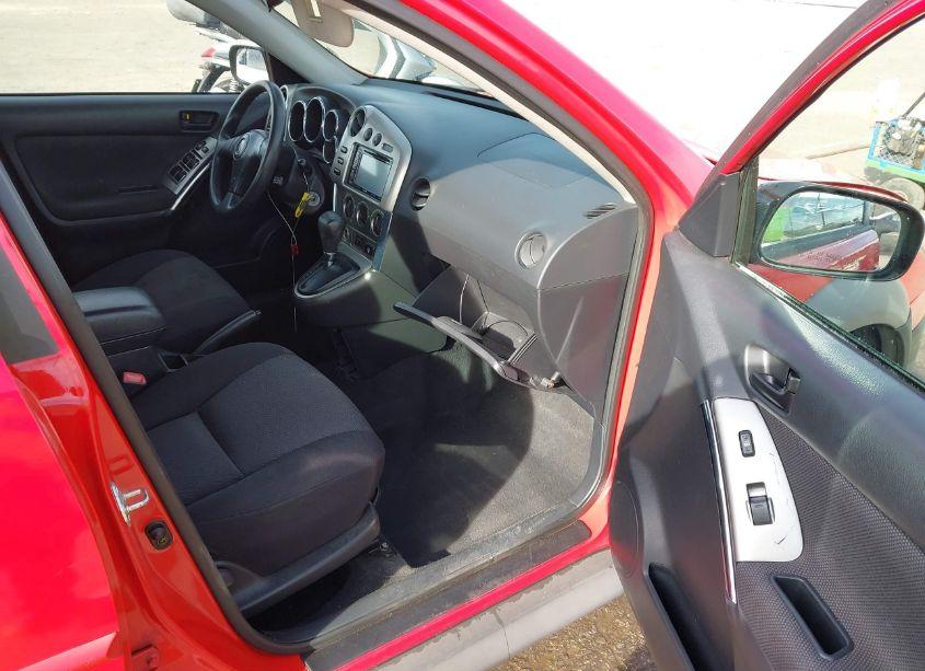 Photo 5 of 2004 Pontiac Vibe (VIN 5Y2SL628X4Z416614)