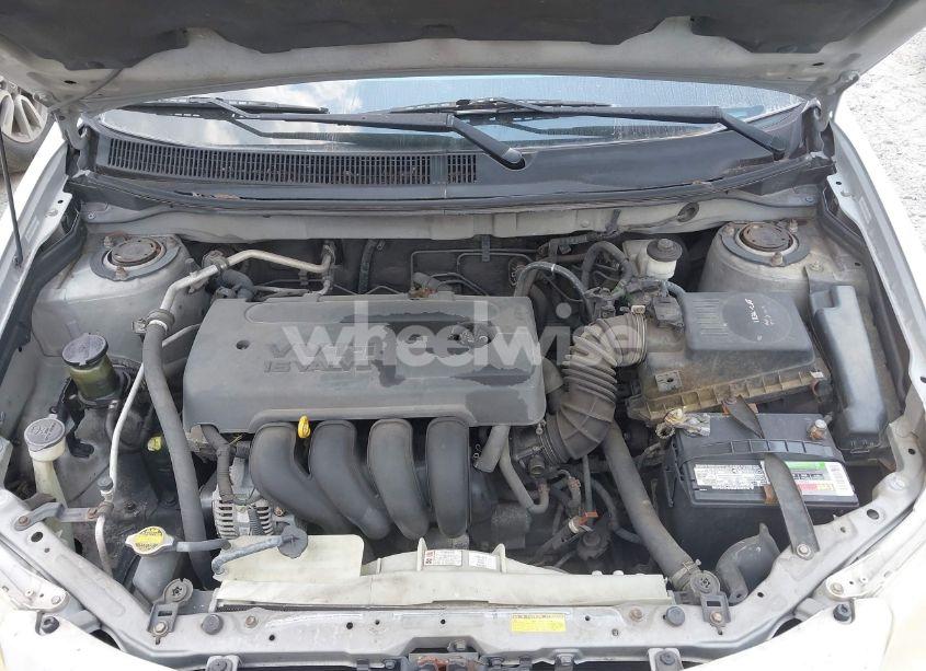 Photo 10 of 2005 Pontiac Vibe N/A (VIN 5Y2SL63815Z473848)