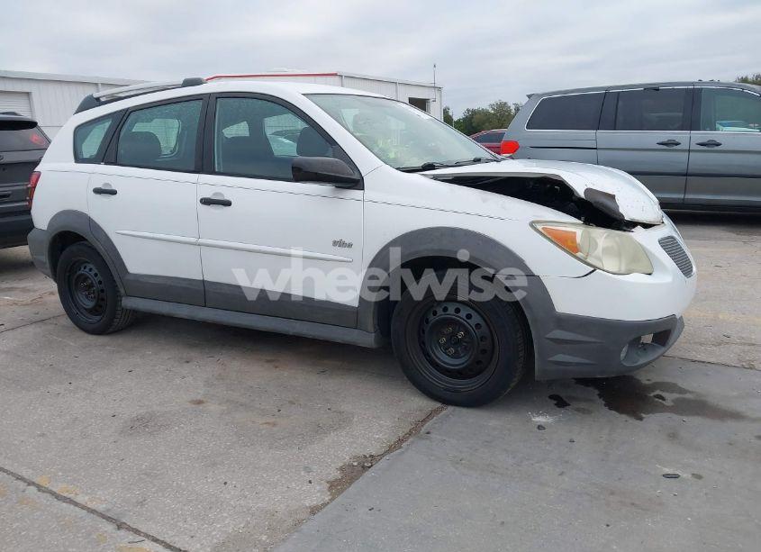 2005 Pontiac Vibe (VIN 5Y2SL63825Z465564) main photo