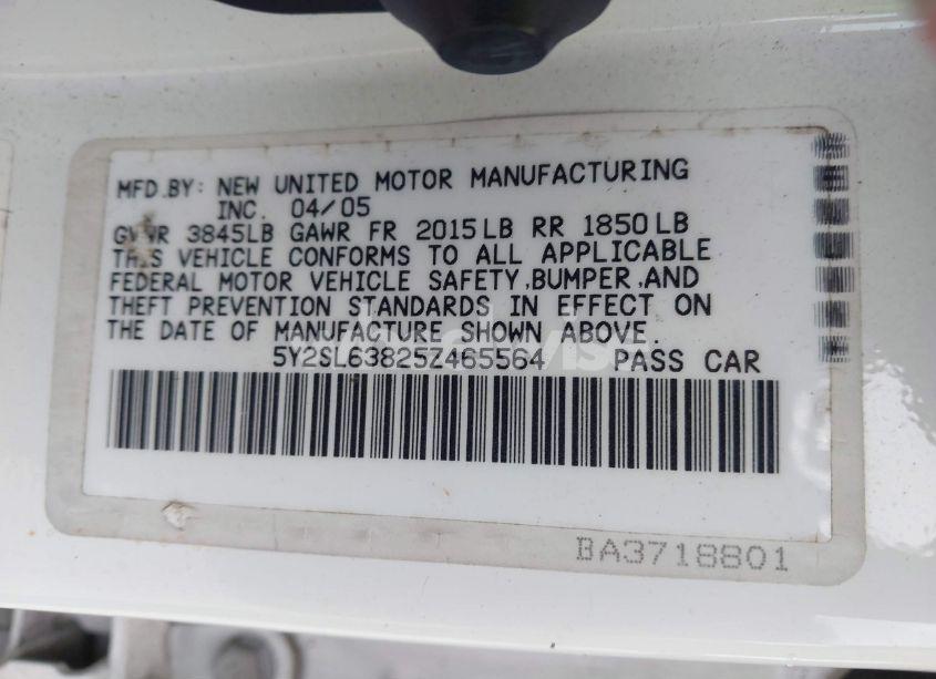 Photo 9 of 2005 Pontiac Vibe (VIN 5Y2SL63825Z465564)