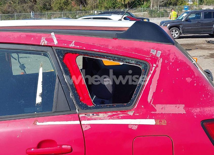 Photo 6 of 2005 Pontiac Vibe (VIN 5Y2SL63835Z475150)