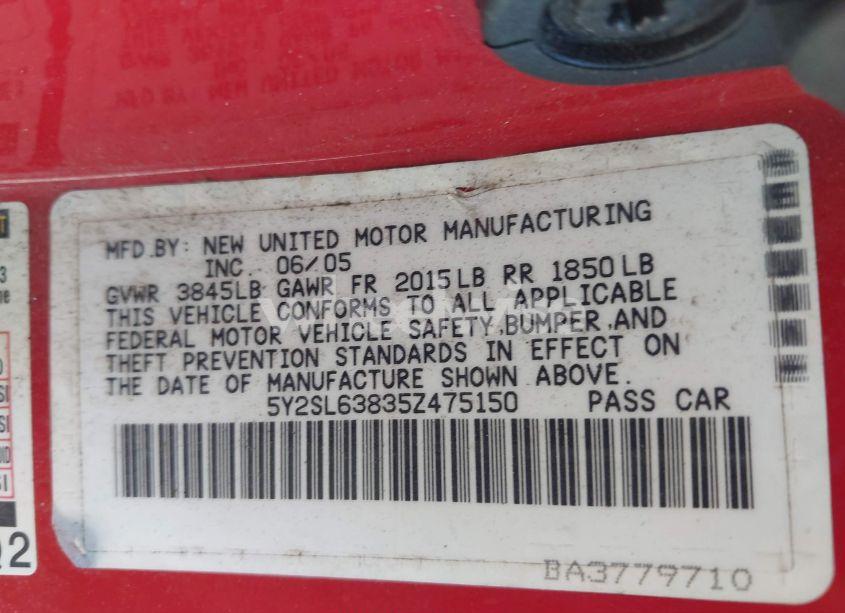 Photo 9 of 2005 Pontiac Vibe (VIN 5Y2SL63835Z475150)