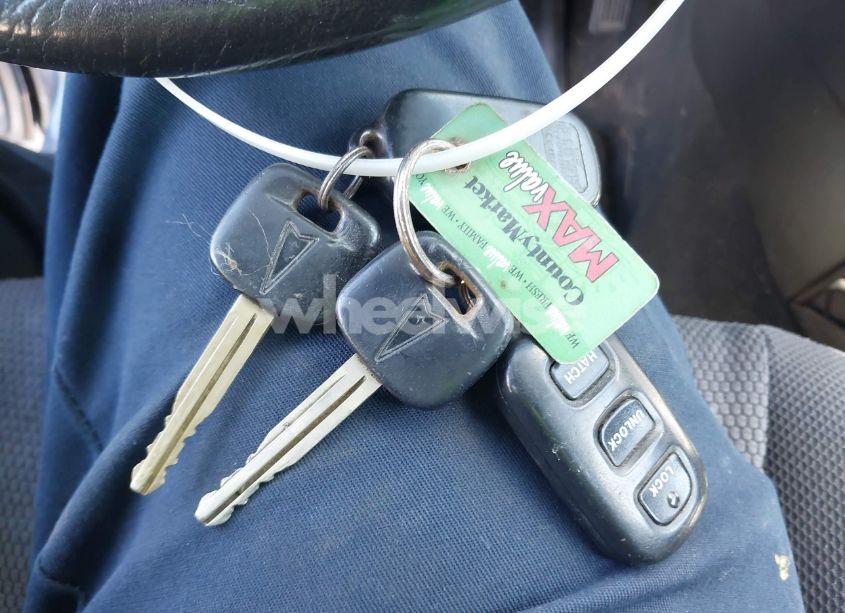 Photo 11 of 2005 Pontiac Vibe N/A (VIN 5Y2SL63855Z406041)