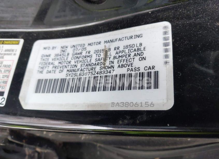 Photo 9 of 2005 Pontiac Vibe (VIN 5Y2SL63875Z483347)
