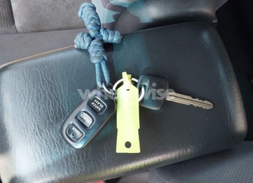 Photo 11 of 2005 Pontiac Vibe N/A (VIN 5Y2SL638X5Z482631)