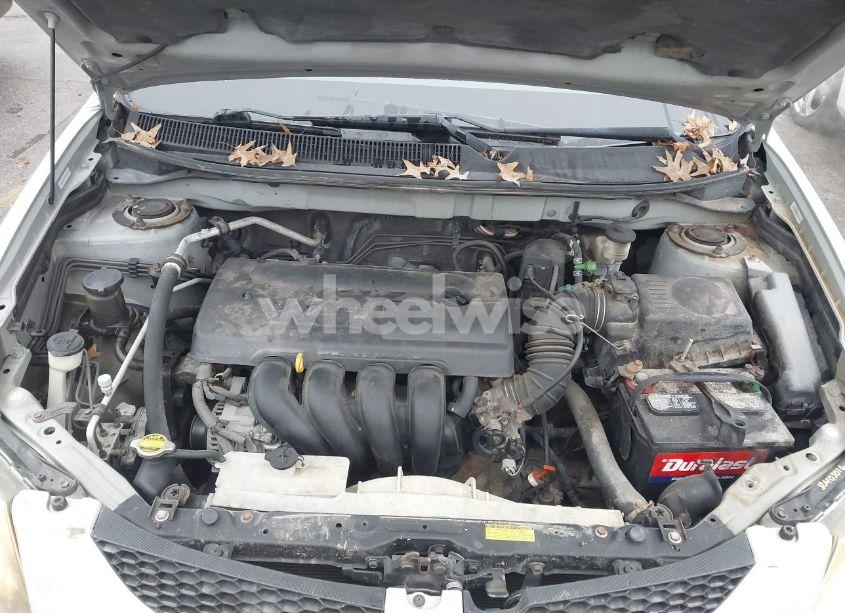 Photo 10 of 2004 Pontiac Vibe (VIN 5Y2SL64894Z418559)