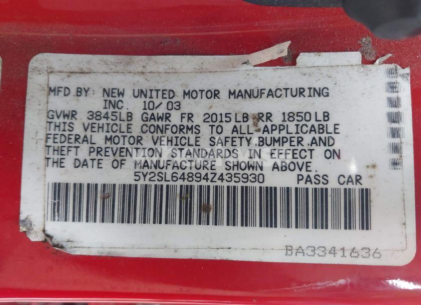 Photo 9 of 2004 Pontiac Vibe N/A (VIN 5Y2SL64894Z435930)