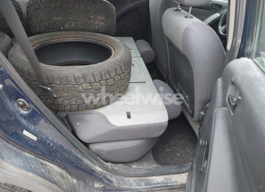 Photo 8 of 2006 Pontiac Vibe N/A (VIN 5Y2SL65866Z460589)