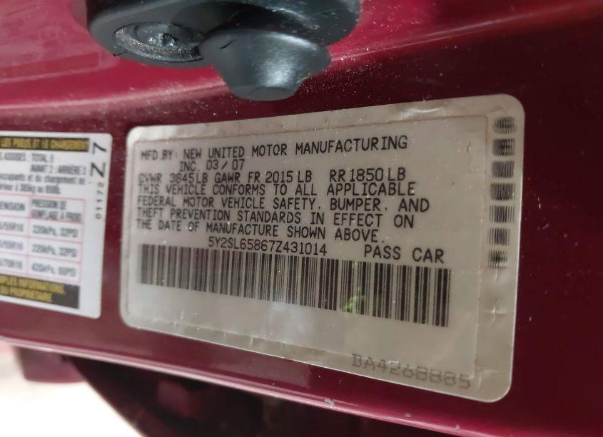 Photo 9 of 2007 Pontiac Vibe (VIN 5Y2SL65867Z431014)