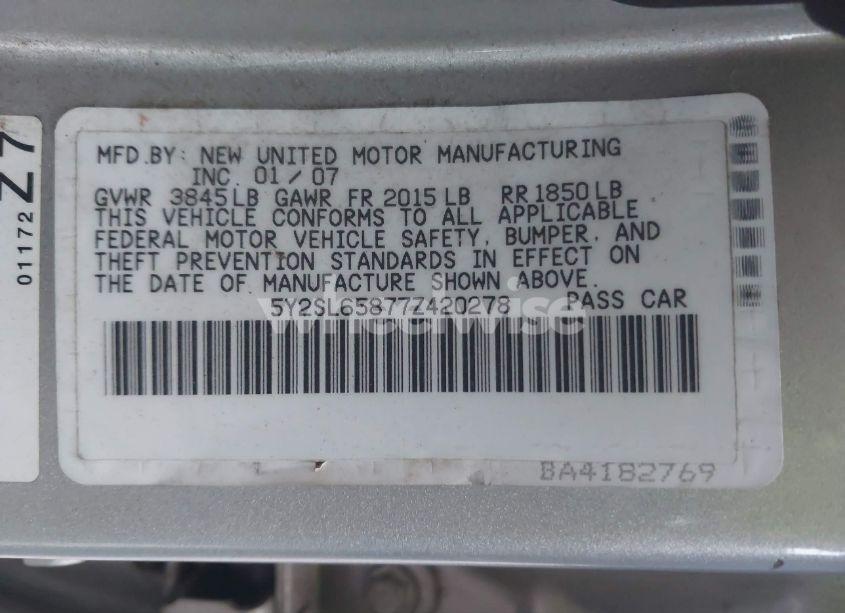 Photo 9 of 2007 Pontiac Vibe (VIN 5Y2SL65877Z420278)