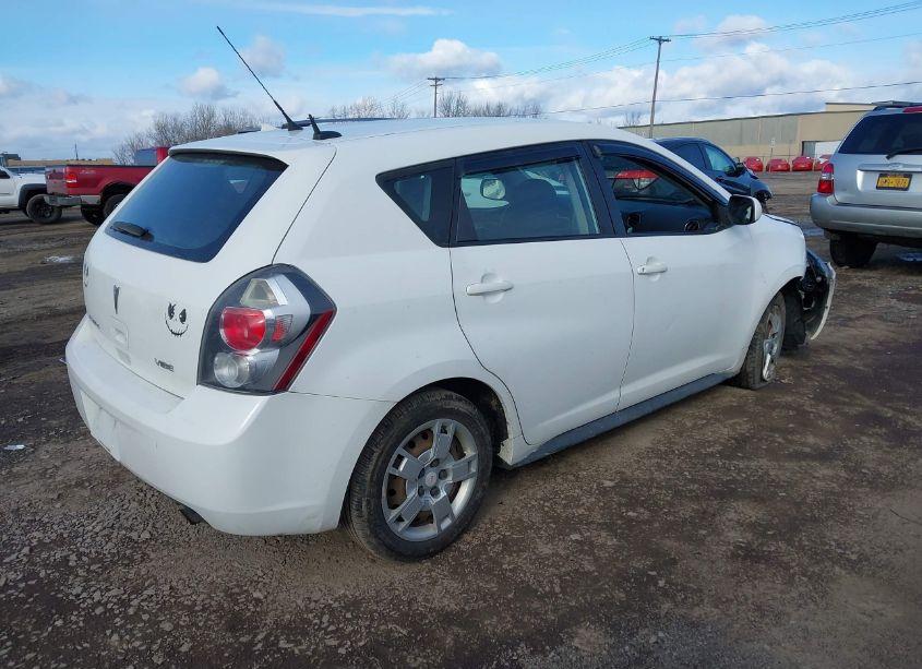 Photo 4 of 2009 Pontiac Vibe (VIN 5Y2SL67049Z472672)