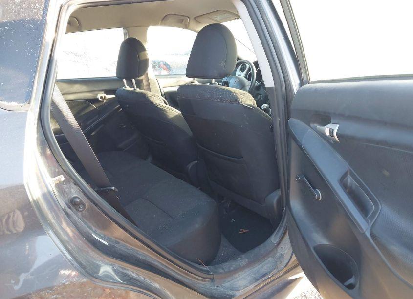 Photo 8 of 2009 Pontiac Vibe (VIN 5Y2SL67809Z474361)