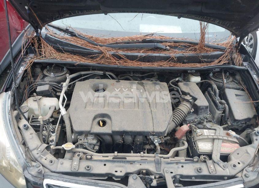 Photo 10 of 2009 Pontiac Vibe (VIN 5Y2SL67839Z420844)