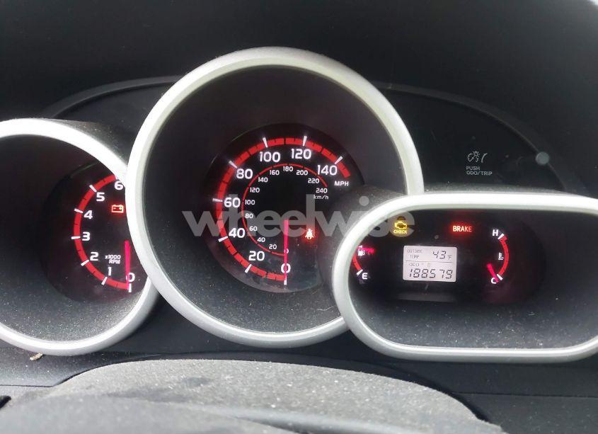 Photo 7 of 2009 Pontiac Vibe (VIN 5Y2SL67839Z420844)