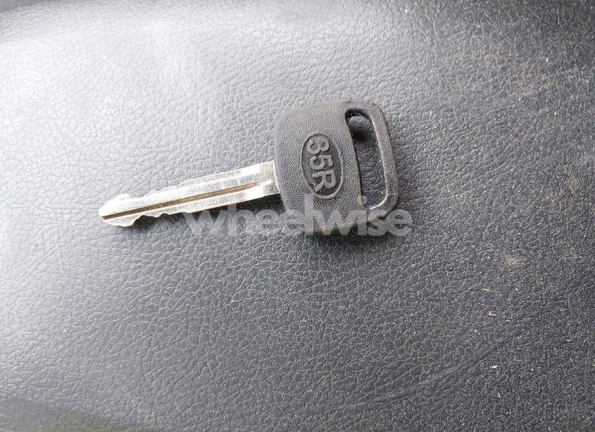 Photo 11 of 2009 Pontiac Vibe (VIN 5Y2SL67859Z458396)