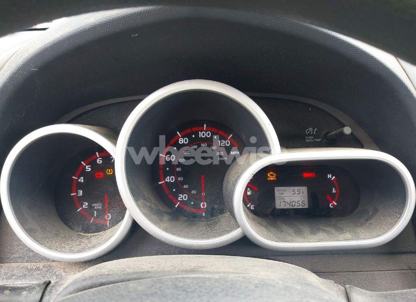 Photo 7 of 2009 Pontiac Vibe (VIN 5Y2SL67859Z458396)