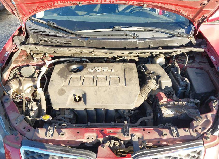 Photo 10 of 2009 Pontiac Vibe (VIN 5Y2SL678X9Z419898)