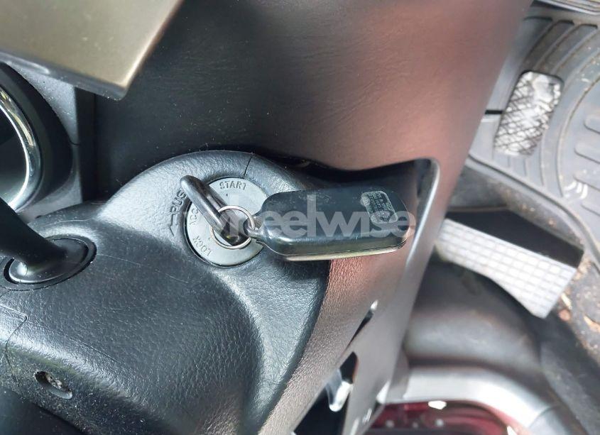 Photo 11 of 2004 Pontiac Vibe (VIN 5Y2SM62874Z458302)