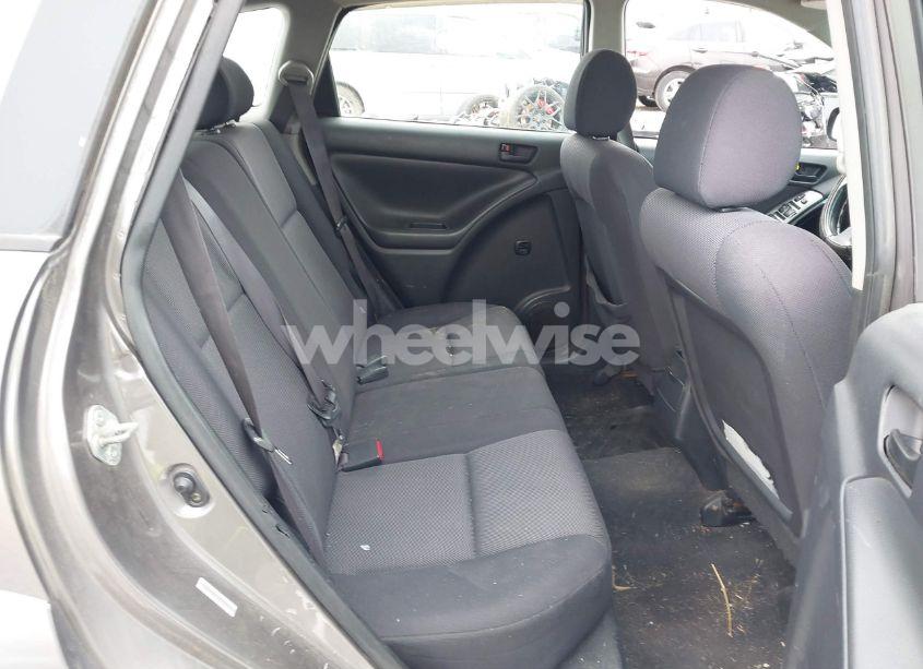 Photo 8 of 2004 Pontiac Vibe (VIN 5Y2SM64874Z435132)