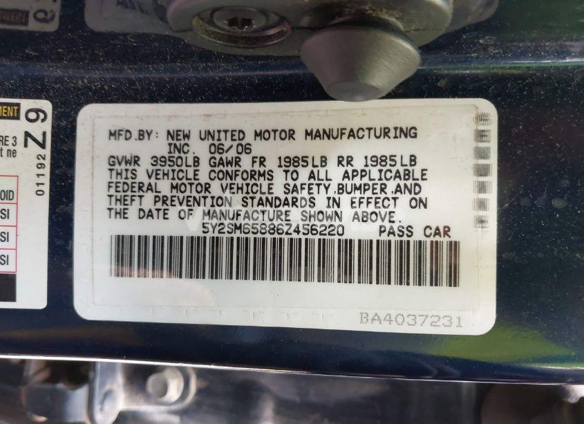 Photo 9 of 2006 Pontiac Vibe N/A (VIN 5Y2SM65886Z456220)