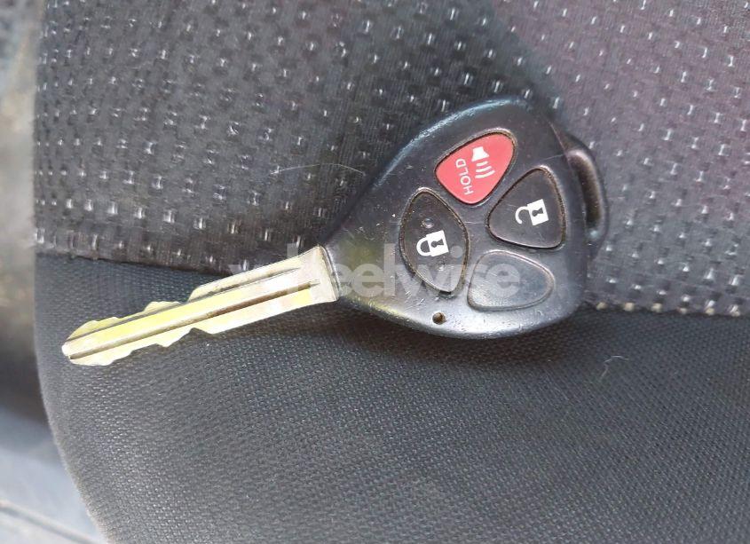 Photo 11 of 2009 Pontiac Vibe (VIN 5Y2SM67009Z437155)