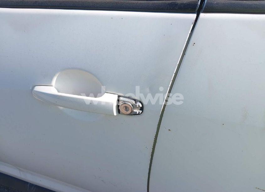 Photo 16 of 2009 Pontiac Vibe (VIN 5Y2SM67009Z437155)