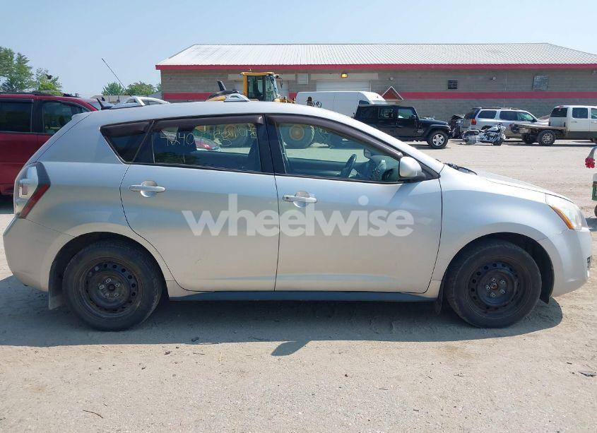 Photo 14 of 2009 Pontiac Vibe (VIN 5Y2SM67059Z447387)