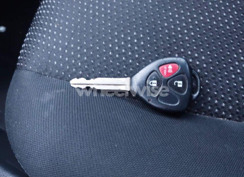 Photo 11 of 2009 Pontiac Vibe (VIN 5Y2SM67069Z405889)