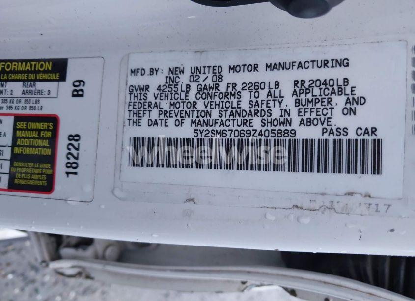 Photo 9 of 2009 Pontiac Vibe (VIN 5Y2SM67069Z405889)