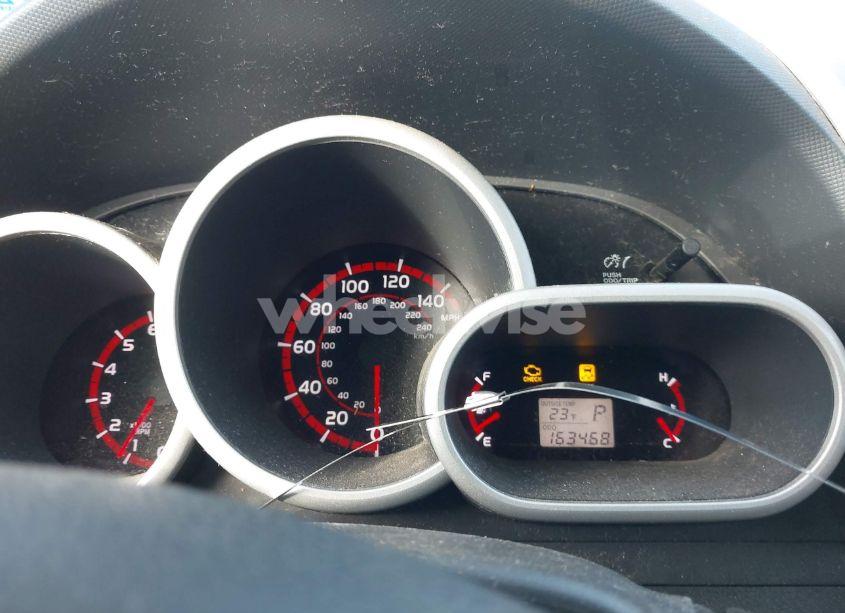 Photo 7 of 2009 Pontiac Vibe (VIN 5Y2SM67069Z453831)
