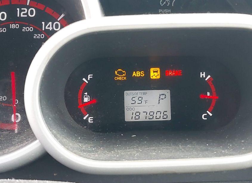 Photo 15 of 2009 Pontiac Vibe (VIN 5Y2SM67079Z406128)