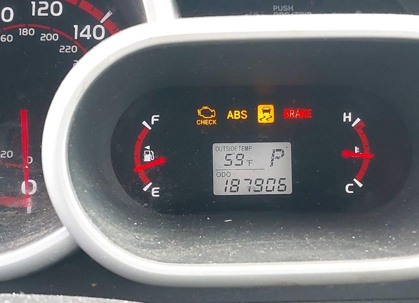 Photo 7 of 2009 Pontiac Vibe (VIN 5Y2SM67079Z406128)