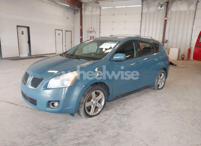 Photo 2 of 2009 Pontiac Vibe (VIN 5Y2SM670X9Z441097)