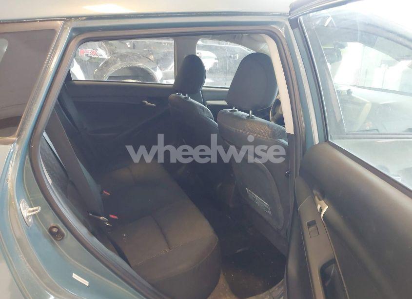 Photo 8 of 2009 Pontiac Vibe (VIN 5Y2SM670X9Z441097)