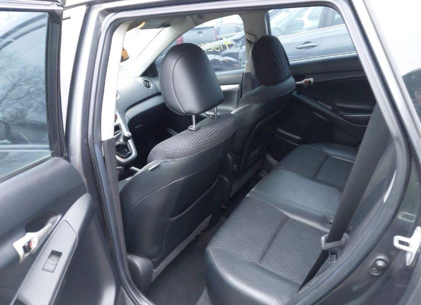 Photo 8 of 2009 Pontiac Vibe GT (VIN 5Y2SN670X9Z403611)