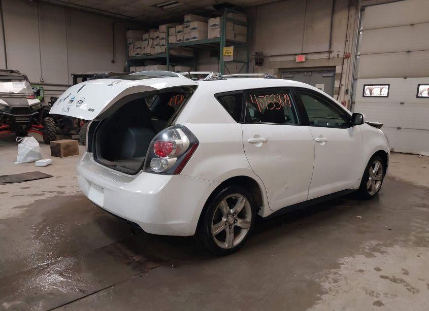 Photo 4 of 2009 Pontiac Vibe (VIN 5Y2SP67019Z475033)