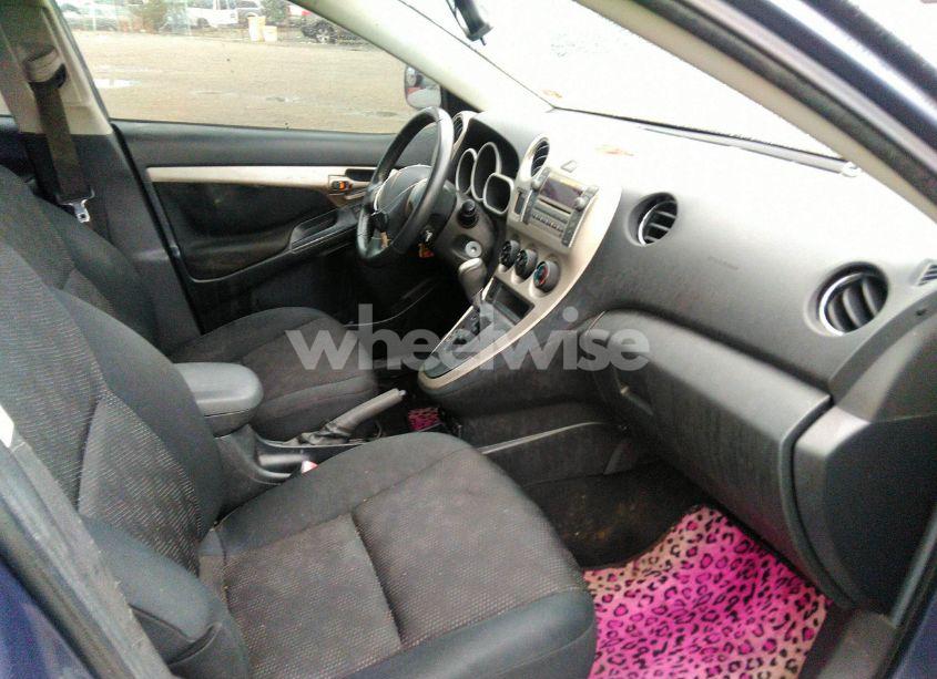 Photo 5 of 2009 Pontiac Vibe (VIN 5Y2SP67029Z421708)