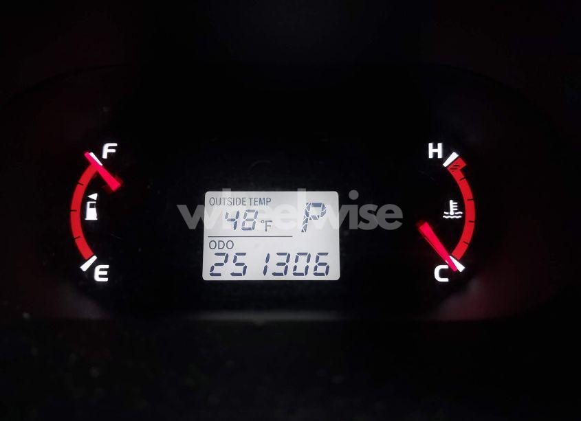 Photo 15 of 2009 Pontiac Vibe (VIN 5Y2SP67029Z439710)