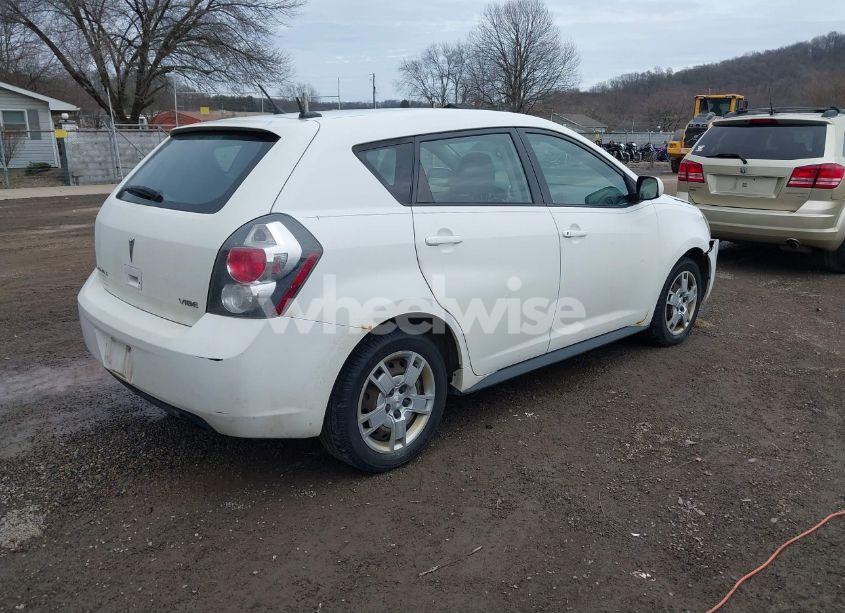 Photo 4 of 2009 Pontiac Vibe (VIN 5Y2SP67029Z439710)